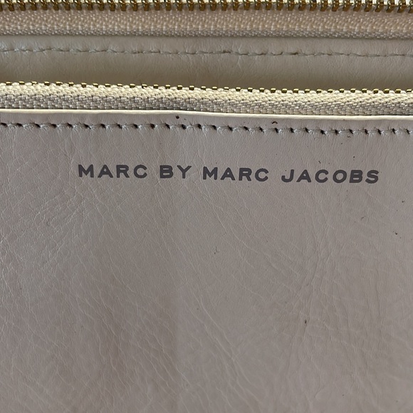 multi colored Marc by Marc Jacobs full length wallet - Picture 8 of 11
